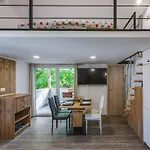 Blue Door - Studio לאסצה